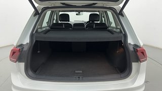 Used 2018 Volkswagen Tiguan [2017-2020] Highline TDI Diesel Automatic interior DICKY INSIDE VIEW