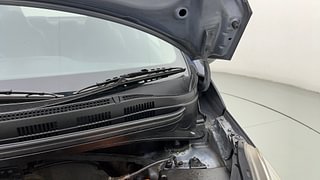 Used 2014 Hyundai Xcent [2014-2017] S Petrol Petrol Manual engine ENGINE LEFT SIDE HINGE & APRON VIEW