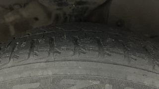 Used 2015 Honda City SV Diesel Diesel Manual tyres RIGHT FRONT TYRE TREAD VIEW