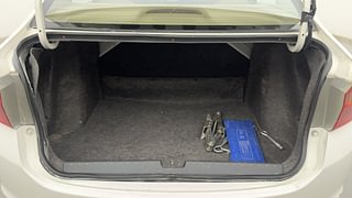Used 2015 Honda City SV Diesel Diesel Manual interior DICKY INSIDE VIEW