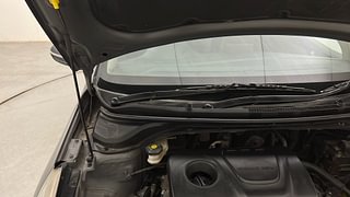 Used 2018 Hyundai Verna [2017-2020] 1.6 VTVT SX (O) AT Petrol Automatic engine ENGINE RIGHT SIDE HINGE & APRON VIEW