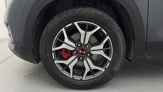 Used 2019 Kia Seltos GTX Plus DCT Petrol Automatic tyres LEFT FRONT TYRE RIM VIEW