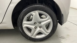 Used 2017 Hyundai Elite i20 [2014-2018] Asta 1.2 Petrol Manual tyres LEFT REAR TYRE RIM VIEW