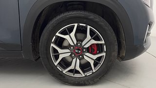 Used 2019 Kia Seltos GTX Plus DCT Petrol Automatic tyres RIGHT FRONT TYRE RIM VIEW