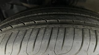 Used 2016 Honda City [2014-2017] SV Petrol Manual tyres LEFT FRONT TYRE TREAD VIEW