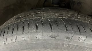 Used 2021 Honda City ZX CVT Petrol Automatic tyres RIGHT FRONT TYRE TREAD VIEW