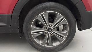 Used 2016 Hyundai Creta [2015-2018] 1.6 SX Plus Auto Diesel Automatic tyres LEFT REAR TYRE RIM VIEW