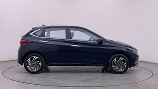 Used 2022 Hyundai New i20 Asta (O) 1.2 MT Petrol Manual exterior RIGHT SIDE VIEW