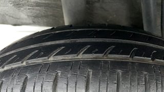 Used 2016 Renault Kwid [2015-2019] RXT Petrol Manual tyres RIGHT REAR TYRE TREAD VIEW