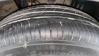 Used 2023 Renault Triber RXZ Petrol Manual tyres RIGHT FRONT TYRE TREAD VIEW