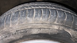 Used 2021 Maruti Suzuki Swift VXI Petrol Manual tyres RIGHT FRONT TYRE TREAD VIEW