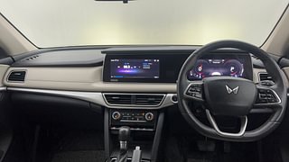 Used 2021 Mahindra XUV700 AX 7 Petrol AT 7 STR Petrol Automatic interior DASHBOARD VIEW