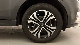 Used 2022 Tata Tiago Revotron XZ Plus CNG Petrol+cng Manual tyres RIGHT FRONT TYRE RIM VIEW