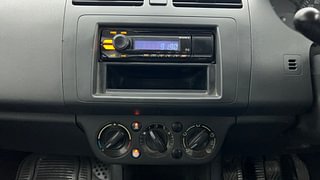 Used 2010 Maruti Suzuki Swift [2007-2011] LXi Petrol Manual interior MUSIC SYSTEM & AC CONTROL VIEW