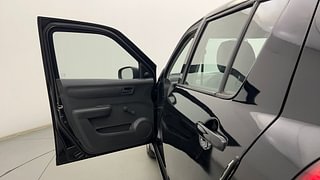 Used 2010 Maruti Suzuki Swift [2007-2011] LXi Petrol Manual interior LEFT FRONT DOOR OPEN VIEW