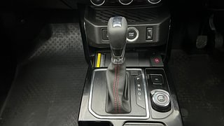 Used 2023 Renault Kiger RXZ Turbo CVT Dual Tone Petrol Automatic interior GEAR  KNOB VIEW