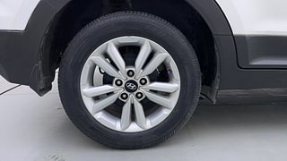 Used 2016 Hyundai Creta [2015-2018] 1.6 S Plus Auto Diesel Automatic tyres RIGHT REAR TYRE RIM VIEW
