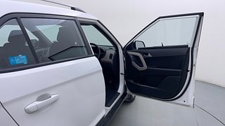 Used 2016 Hyundai Creta [2015-2018] 1.6 S Plus Auto Diesel Automatic interior RIGHT FRONT DOOR OPEN VIEW