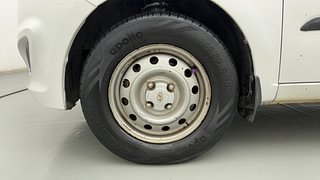 Used 2014 Hyundai i10 [2010-2016] Magna Petrol Petrol Manual tyres LEFT FRONT TYRE RIM VIEW
