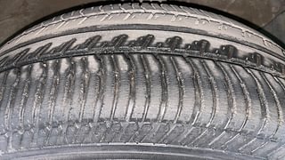 Used 2016 Hyundai Creta [2015-2018] 1.6 S Plus Auto Diesel Automatic tyres RIGHT FRONT TYRE TREAD VIEW