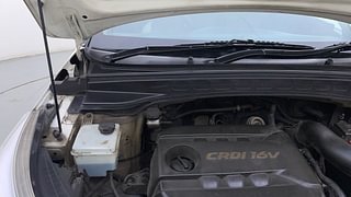 Used 2016 Hyundai Creta [2015-2018] 1.6 S Plus Auto Diesel Automatic engine ENGINE RIGHT SIDE HINGE & APRON VIEW