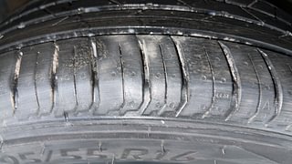 Used 2018 Maruti Suzuki Baleno [2015-2019] Alpha Petrol Petrol Manual tyres RIGHT FRONT TYRE TREAD VIEW