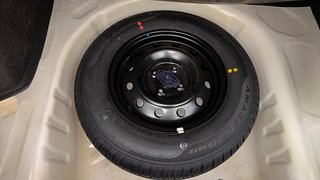 Used 2019 Maruti Suzuki Dzire [2017-2020] VXI AMT Petrol Automatic tyres SPARE TYRE VIEW