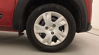 Used 2022 Renault Kwid 1.0 RXT AMT SCE Petrol Automatic tyres RIGHT FRONT TYRE RIM VIEW
