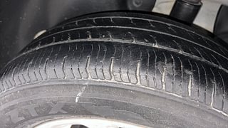 Used 2019 Hyundai Creta [2018-2020] 1.4 S Diesel Manual tyres LEFT REAR TYRE TREAD VIEW