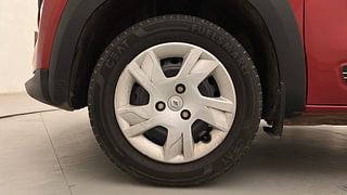 Used 2022 Renault Kwid 1.0 RXT AMT SCE Petrol Automatic tyres LEFT FRONT TYRE RIM VIEW