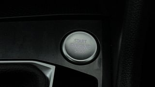 Used 2022 Volkswagen Tiguan Elegance 2.0 TSI DSG Petrol Automatic top_features Keyless start