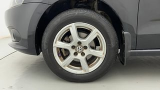 Used 2015 Volkswagen Vento [2015-2019] Highline Diesel Diesel Manual tyres LEFT FRONT TYRE RIM VIEW