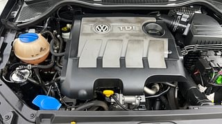 Used 2015 Volkswagen Vento [2015-2019] Highline Diesel Diesel Manual engine ENGINE RIGHT SIDE VIEW
