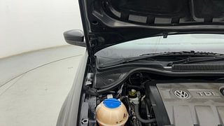 Used 2015 Volkswagen Vento [2015-2019] Highline Diesel Diesel Manual engine ENGINE RIGHT SIDE HINGE & APRON VIEW