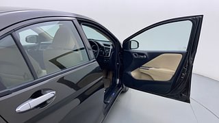 Used 2018 Honda City [2017-2020] ZX Diesel Diesel Manual interior RIGHT FRONT DOOR OPEN VIEW