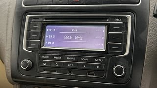 Used 2015 Volkswagen Vento [2015-2019] Highline Diesel Diesel Manual top_features Integrated (in-dash) music system