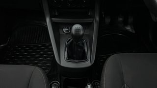 Used 2021 Ford Figo [2019-2021] Titanium Petrol Petrol Manual interior GEAR  KNOB VIEW