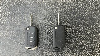 Used 2021 Mahindra Bolero B6 (O) Diesel Manual extra CAR KEY VIEW