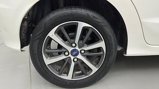 Used 2021 Ford Figo [2019-2021] Titanium Petrol Petrol Manual tyres RIGHT REAR TYRE RIM VIEW