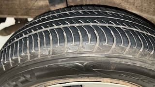 Used 2022 Maruti Suzuki Wagon R 1.2 [2019-2022] VXI (O) AMT Petrol Automatic tyres RIGHT REAR TYRE TREAD VIEW