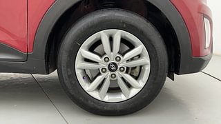 Used 2017 Hyundai Creta [2015-2018] 1.6 SX Diesel Manual tyres RIGHT FRONT TYRE RIM VIEW