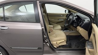 Used 2012 Honda City [2011-2014] 1.5 V MT Petrol Manual interior RIGHT SIDE FRONT DOOR CABIN VIEW