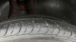 Used 2017 Hyundai Creta [2015-2018] 1.6 SX Diesel Manual tyres RIGHT REAR TYRE TREAD VIEW