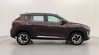 Used 2021 Nissan Magnite XV Premium Turbo CVT Petrol Automatic exterior RIGHT SIDE VIEW