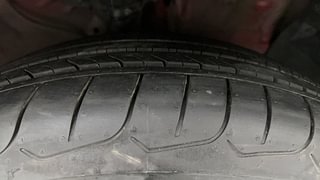 Used 2017 Hyundai Creta [2015-2018] 1.6 SX Diesel Manual tyres RIGHT FRONT TYRE TREAD VIEW