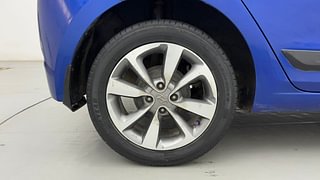 Used 2016 Hyundai Elite i20 [2014-2018] Asta 1.2 (O) Petrol Manual tyres RIGHT REAR TYRE RIM VIEW