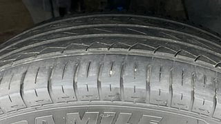 Used 2021 Renault Kiger RXT 1.0 Turbo MT Petrol Manual tyres RIGHT FRONT TYRE TREAD VIEW