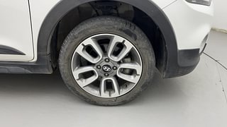 Used 2019 Hyundai i20 Active [2015-2020] 1.2 SX Petrol Manual tyres RIGHT FRONT TYRE RIM VIEW