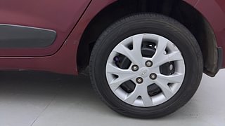 Used 2013 Hyundai Grand i10 [2013-2017] Sportz 1.2 Kappa VTVT Petrol Manual tyres LEFT REAR TYRE RIM VIEW