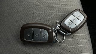 Used 2018 Hyundai Creta [2018-2020] 1.6 SX VTVT Petrol Manual extra CAR KEY VIEW